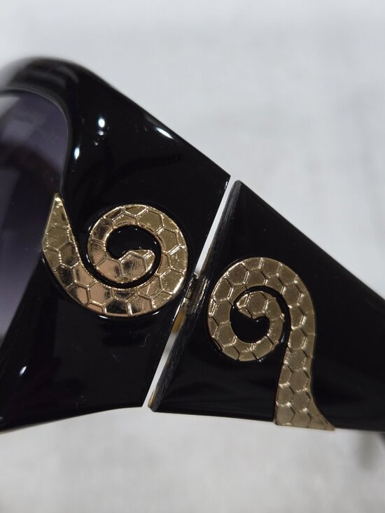 Vintage Robert Cavalli Stato 390S Oversized Black w/ Leopard Print Sunglasses main image 10